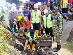 Gubernur Sulsel Perkuat Pertanian Bone Lewat Rehabilitasi Irigasi Bengo