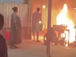 Pria Bakar Mantan Istri di Angkringan Gegerkan Warga Kobar