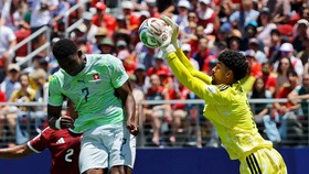 Soccer Football - FIFA World Cup 2026 - Group B - Qatar v Switzerland - San Francisco Bay Area Stadium, Santa Clara, California, U.S. - June 13, 2026 Qatar's Mahmoud Abunada makes a save from Switzerland's Breel Embolo REUTERS/Carlos Barria