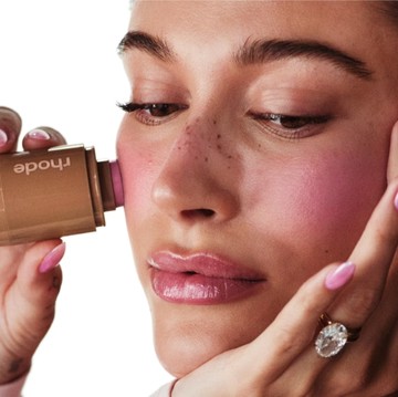 7 Tips Memakai Cream Blush Agar Tidak Patchy dan Terlihat Natural