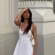 5 Inspirasi OOTD Chic dan Trendi di Musim Panas, Nyaman buat Aktivitas Apa Pun