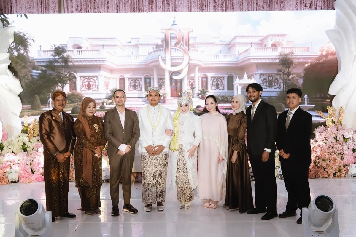 Tubagus Joddy menikah&comma; Raffi Ahmad jadi saksinya