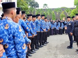 67 PNS Baru di Bone Terima SK, Andi Asman Tegaskan Disiplin-Jauhi Narkoba