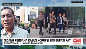 Eks Bupati Pati, Sudewo, akan menjalani sidang perdana kasus dugaan pemerasan pengisian perangkat desa dan dugaan suap proyek jalur kereta api Direktorat Jenderal Perkeretaapian (DJKA).
Untuk mengetahui perkembangan persidangan, sudah ada Jurnalis T