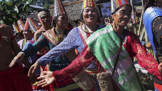 Gawai Nyobeng digelar setiap 15 hingga 17 Juni jadi salah satu ritual adat paling sakral Suku Dayak di Kalimantan Barat.