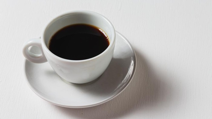 Kopi hitam membantu menghilangkan lemak perut