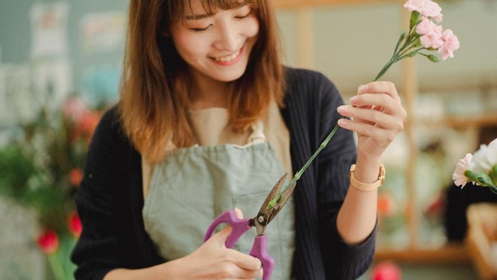 Melatih mindfulness melalui sentuhan dan aroma
