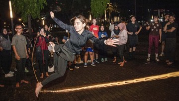 FOTO: Gen Z Jakarta Atasi Burnout dengan Permainan Masa Kecil