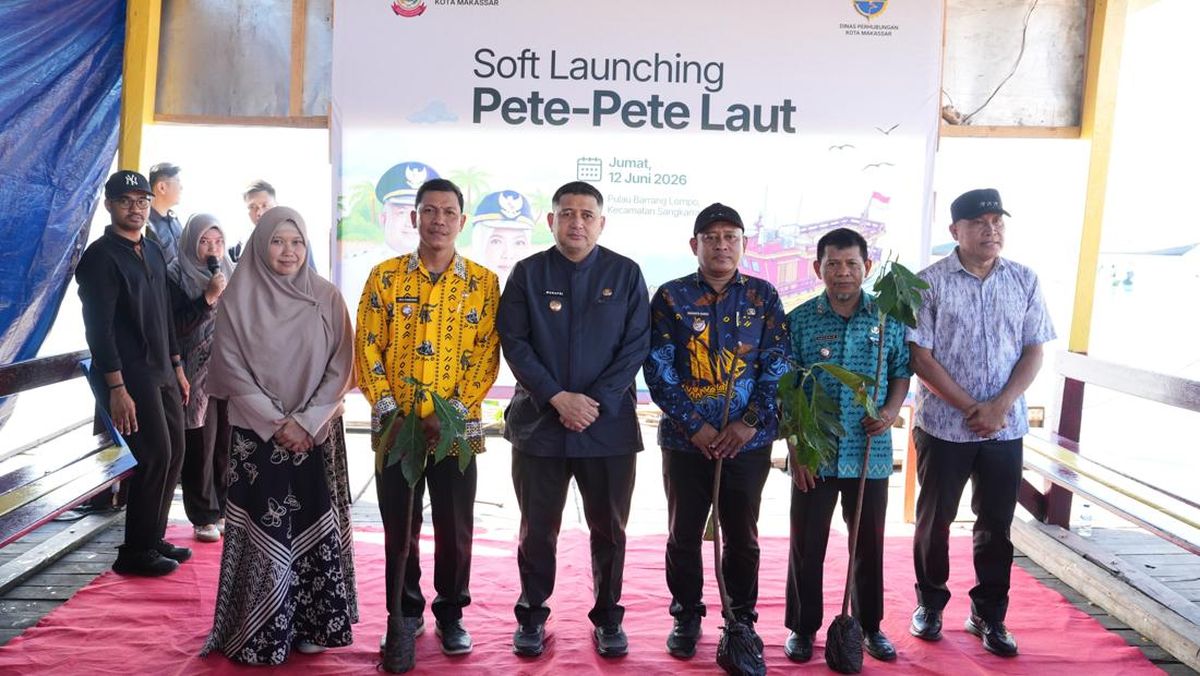 Walkot Luncurkan Pete-pete Laut, Kapal Penghubung Pulau-pulau Makassar
