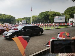 Prabowo Terima Presiden Jerman di Istana, Siswa SD Turut Menyambut