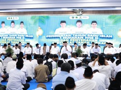 ATR/BPN Serahkan 243 Sertifikat Tanah Wakaf di Jateng, Capaian Sudah 73%