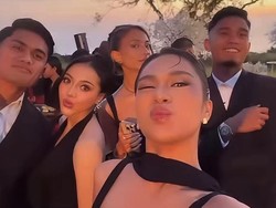 Momen Azizah Salsha Minta Foto Bareng Pemain Timnas Disorot, Caper?