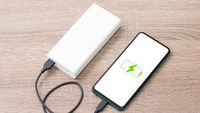 5 Rekomendasi Powerbank Ccc Dan Fast Charging, Cocok Buat Pertolongan Saat Mati Lampu