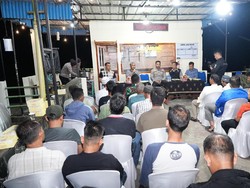 Polda Sumsel dan Kakorbinmas Polri Tinjau Satkamling di Palembang