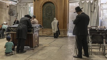 Israel Cabut Wewenang Palestina Atas Masjid Ibrahimi di Tepi Barat