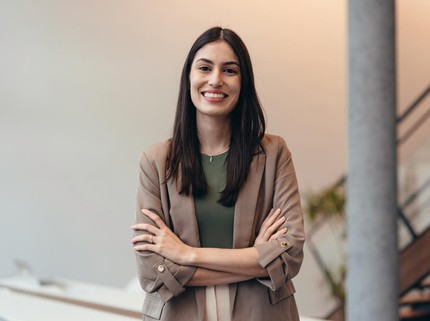 9 Ciri Perempuan Punya High Value yang Jarang Disadari, Selalu Tentukan Batasan