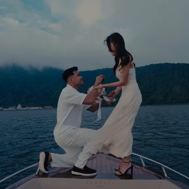 Asnawi Mangkualam Resmi Lamar Yuriska Patricia, Momen Romantis di Atas Kapal Bikin Heboh