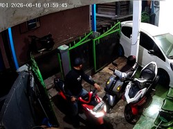 Aksi Senyap Maling di Depok, Curi 2 Motor Sekaligus dalam Semalam