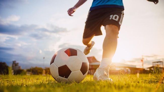 Cerita Perjuangan Orang Tua Antar Anak ke Piala Dunia 2026, Rela Berpisah Sejak Usia 13 Tahun