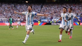 Lionel Messi bawa Argentina unggul 1-0 atas Aljazair dalam laga Piala Dunia 2026.