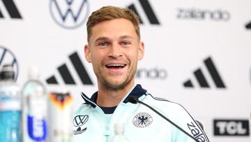 Kabar Sport CNN Terbaru : Markas Jerman Kemasukan Ular Berbisa, Pemain Dilarang Jalan-jalan