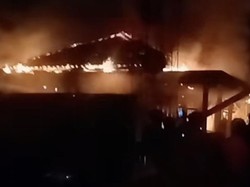 Kantor Agrinas di Labuhanbatu Dibakar Massa, Buntut Warga Tewas Dianiaya