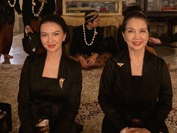 Video Memahami Pakem Busana Kirab 1 Suro: Mengapa Gak Bisa Asal Gaya?