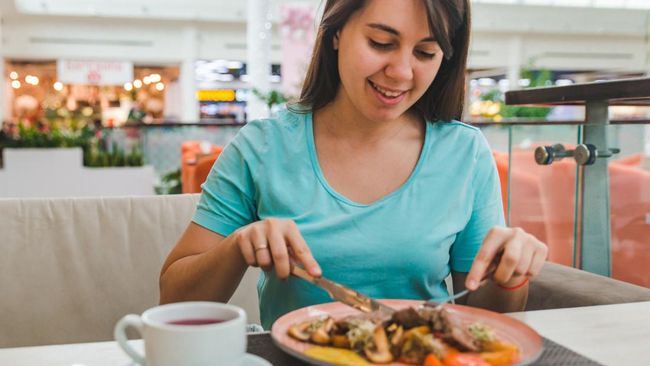 Turun 32 Kg dengan Diet Karnivora, Dokter Ini Klaim Banyak Orang Salah Paham soal Nutrisi