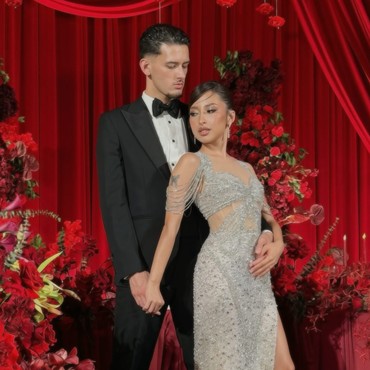 Ajak Kamari, Jennifer Coppen dan Justin Hubner Honeymoon ke Jepang