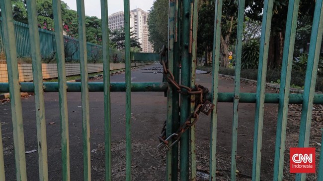 Suasa terkini jelang eksekusi Hotel Sultan,  Jakarta, Selasa, 17 Juni 2026. (CNN Indonesia/Adhi Wicaksono)
