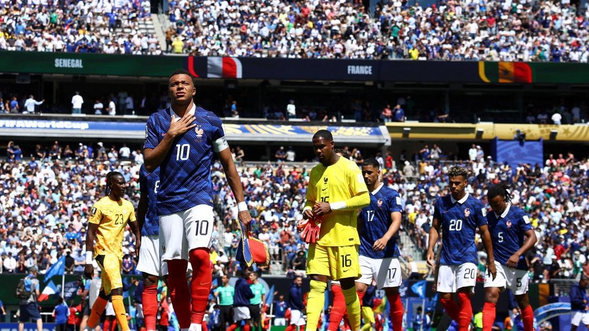 Jurus Pamungkas Mbappe Mengamuk di Akhir Laga, Prancis Menang 3-1