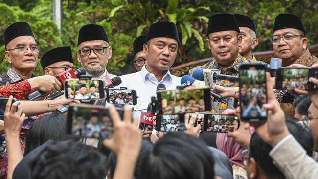 Timwas DPR: Prabowo Ingin Pangkas Masa Tunggu Haji Lebih Cepat Lagi