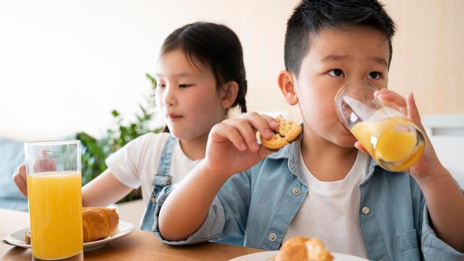 Daftar Makanan Murah Tapi Sehat yang Baik untuk Otak Anak
