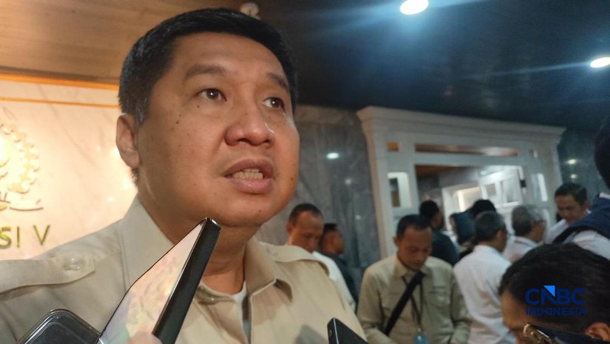 Menteri Ara Mau Lawan Rentenir Pakai Program Ini