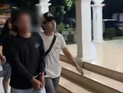 Pria di Tuban Tega Kepruk Kepala Pemotor gegara Senggolan