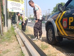 Waduh! Belasan Besi Pengaman Jalan Jogja-Solo di Klaten Raib Dicuri
