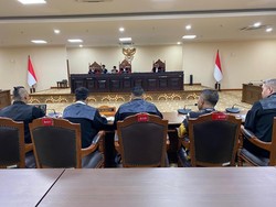 Dharma Pongrekun Ubah Hampir Seluruh Isi Gugatan Terkait UU Kesehatan di MK