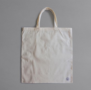 5 Tips Merawat Tote Bag Kanvas agar Tetap Awet