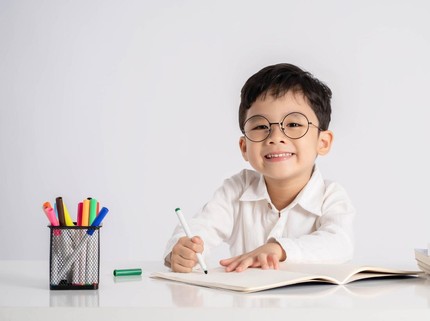 7 Rekomendasi Buku Tulis Sekolah Anak yang Bagus dan Tidak Mudah Rusak
