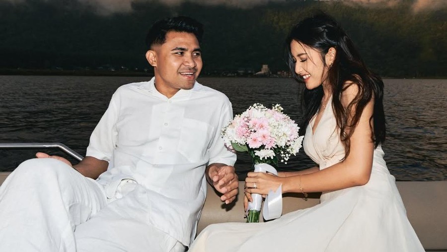 Asnawi Mangkualam Bahar dan Yuriska Patricia