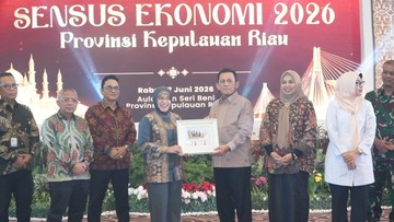 Kepala BPS Canangkan Sensus Ekonomi 2026 di Kepri dan Sulsel