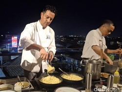 The Trans Resort Bali Hadirkan Live Cooking Chef Michelin Star Asal Italia