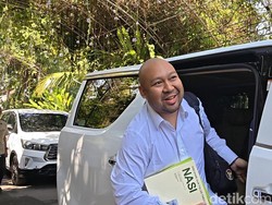 Berkemeja Putih, Didit Prabowo Temui Jokowi di Solo