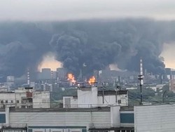 Serangan Drone Terbesar Ukraina Hantam Moskow, Kilang Minyak Terbakar