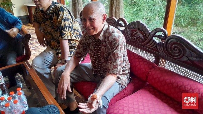 Eksekusi Hotel Sultan Ricuh, Kivlan Zen Luka Kena Kawat Berduri