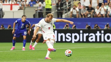 Kabar Sport CNN Terbaru : Gol Penalti Kane, Inggris Unggul 1-0 Menit ke-12