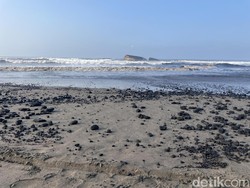 DPRD Pangandaran Soroti Dampak Tumpahan Batu Bara di Pangandaran