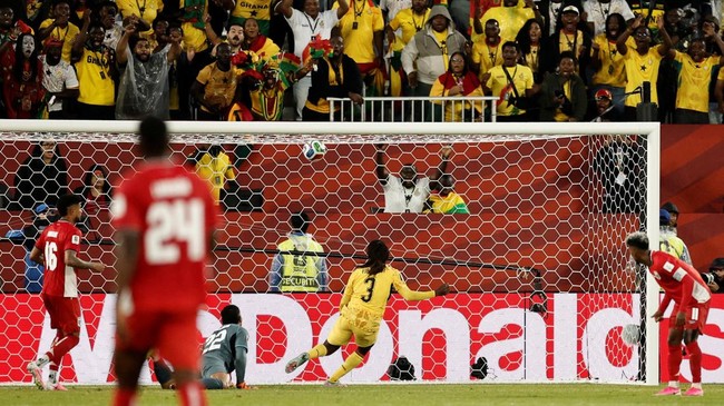 Soccer Football - FIFA World Cup 2026 - Group L - Ghana v Panama - Toronto Stadium, Toronto, Canada - June 17, 2026 Ghana's Caleb Yirenkyi scores their first goal REUTERS/Benoit Tessier