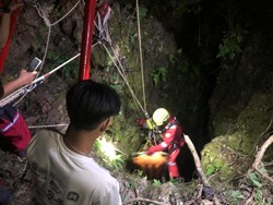 Pencari Kayu Bakar di Gunungkidul Tewas Terperosok Luweng Sedalam 20 Meter