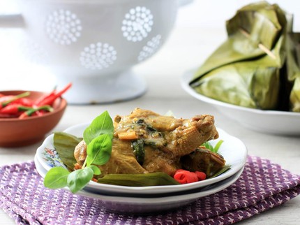 3 Cara Membuat Pepes Ayam Kemangi yang Gurih dan Harum, Dijamin Bikin Lahap Makan